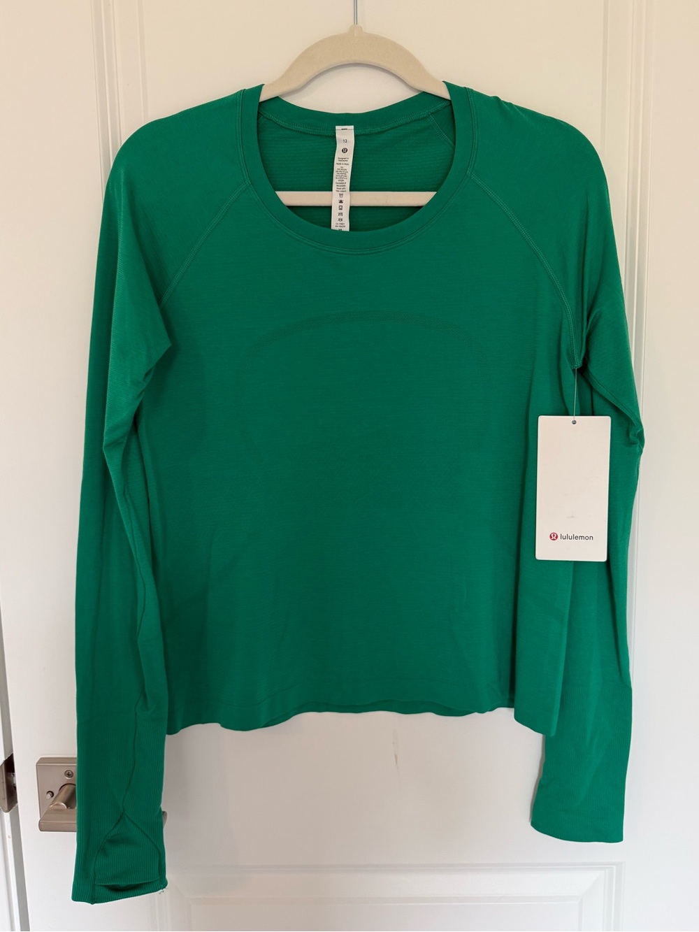 Lululemon Swiftly Tech Long Sleeve 2.0 Race Length